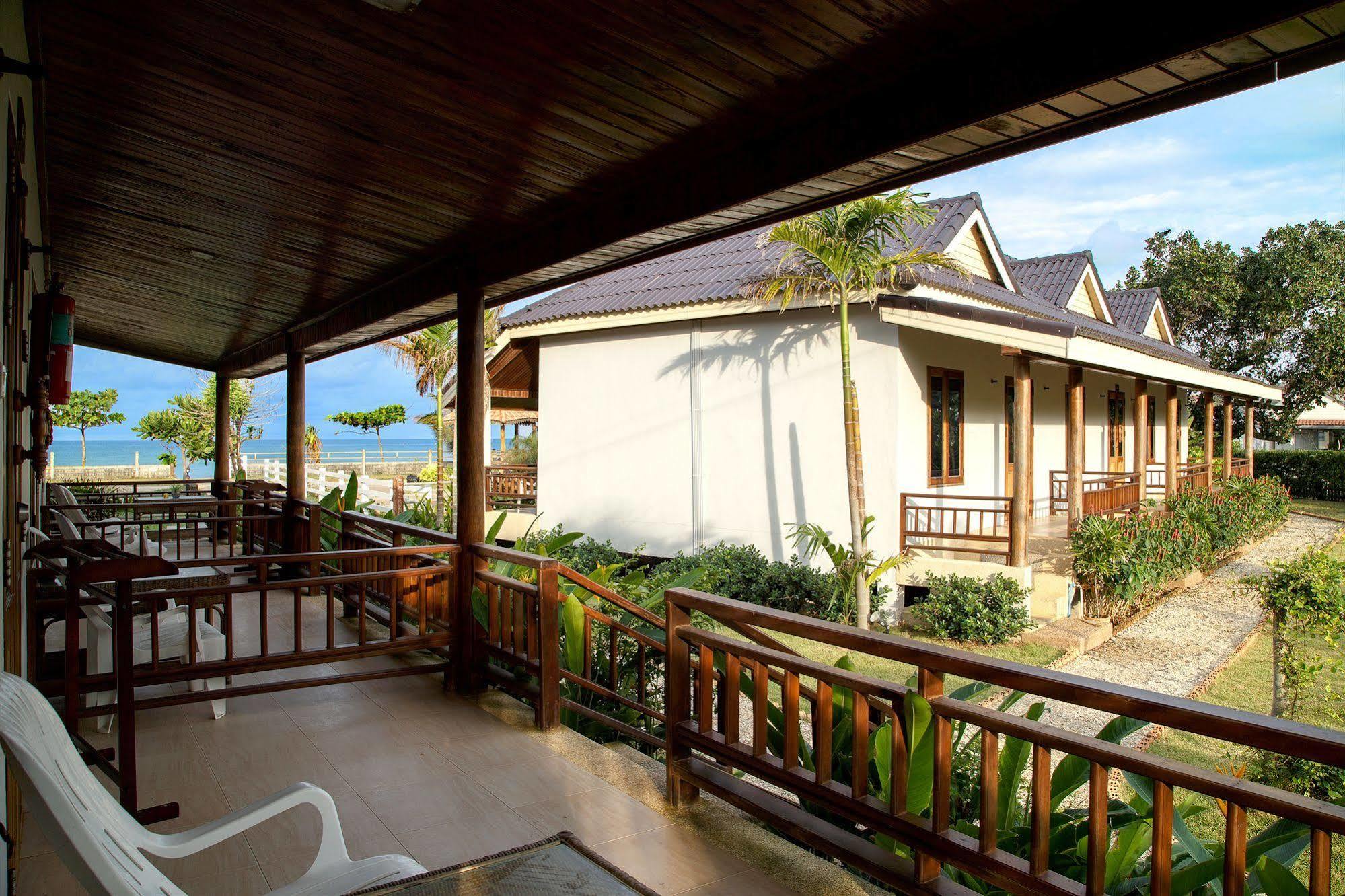 Baan Rabieng Resort Koh Lanta Ngoại thất bức ảnh