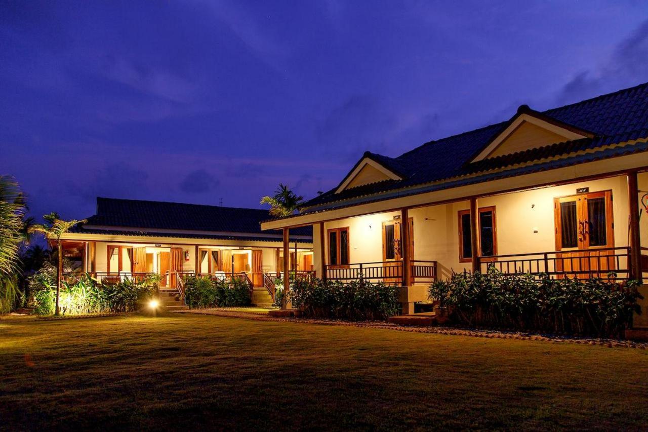 Baan Rabieng Resort Koh Lanta Ngoại thất bức ảnh