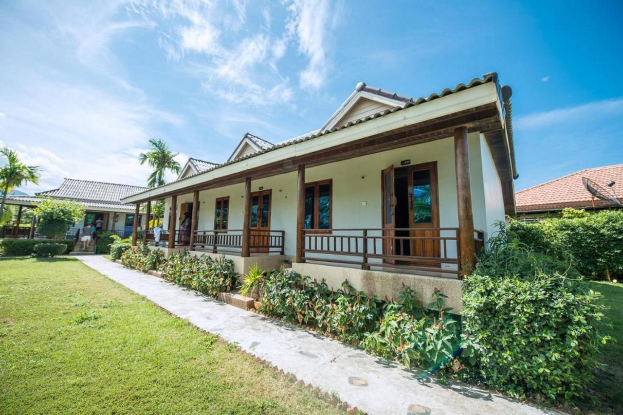 Baan Rabieng Resort Koh Lanta Ngoại thất bức ảnh